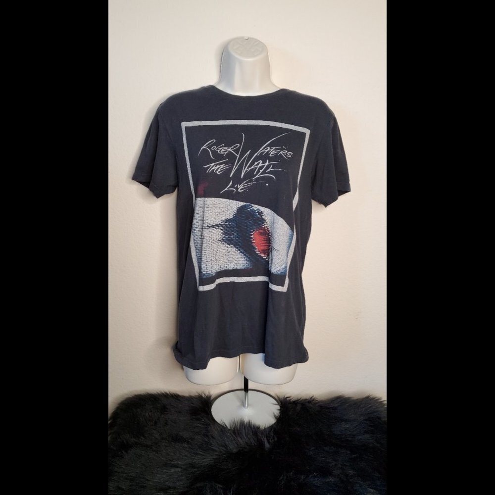 Roger Waters The Wall Live Tour Graphic Tee
